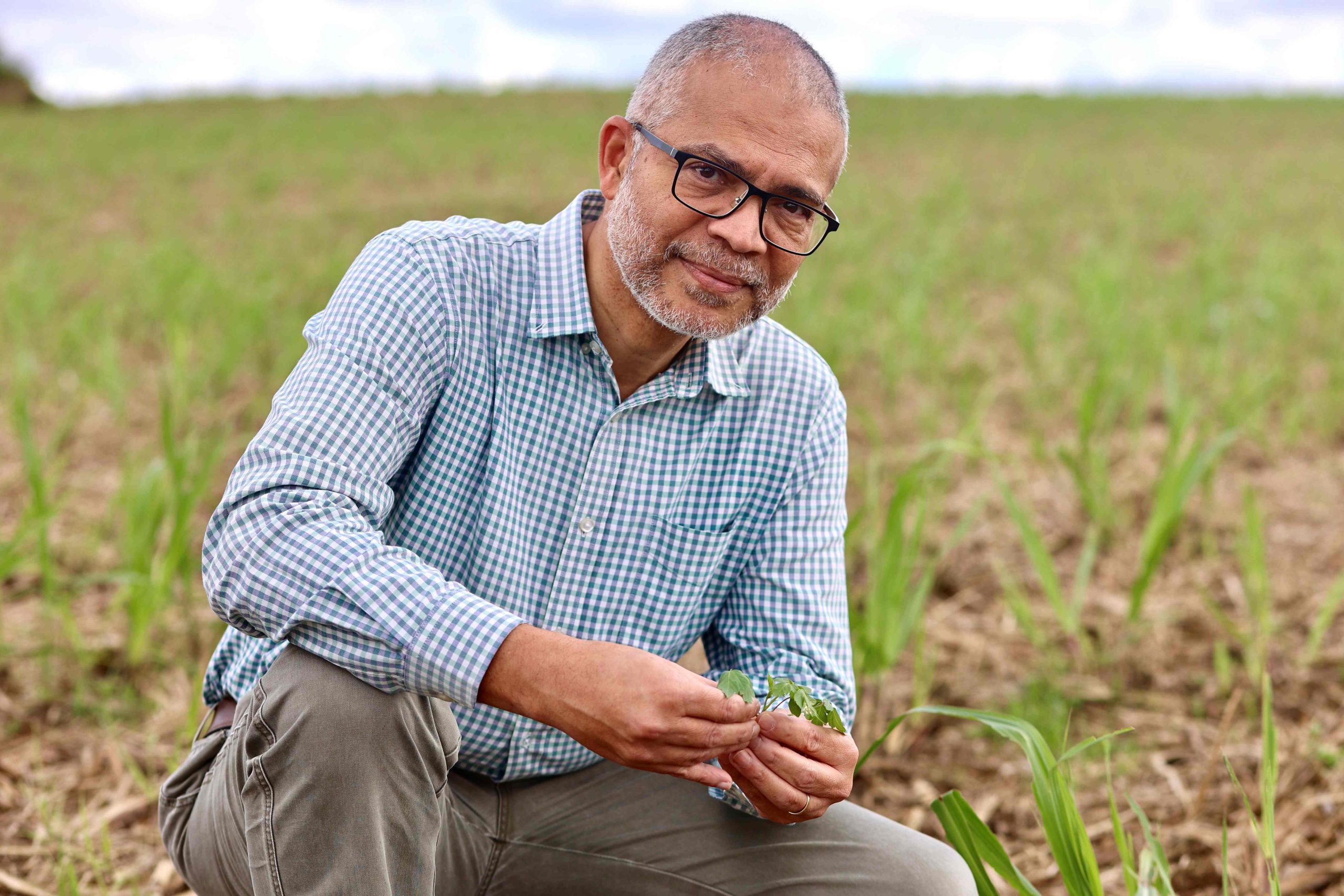 Vie dans les champs : le parcours inspirant de l’agronome Christian Travailleur